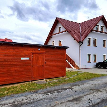 Apartmany Louka Vaclavov u Bruntalu Exterior photo